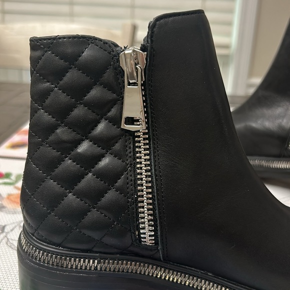 Steven New York Fancey Combat Boots Size 6. Leather upper. NWT - Picture 3 of 8